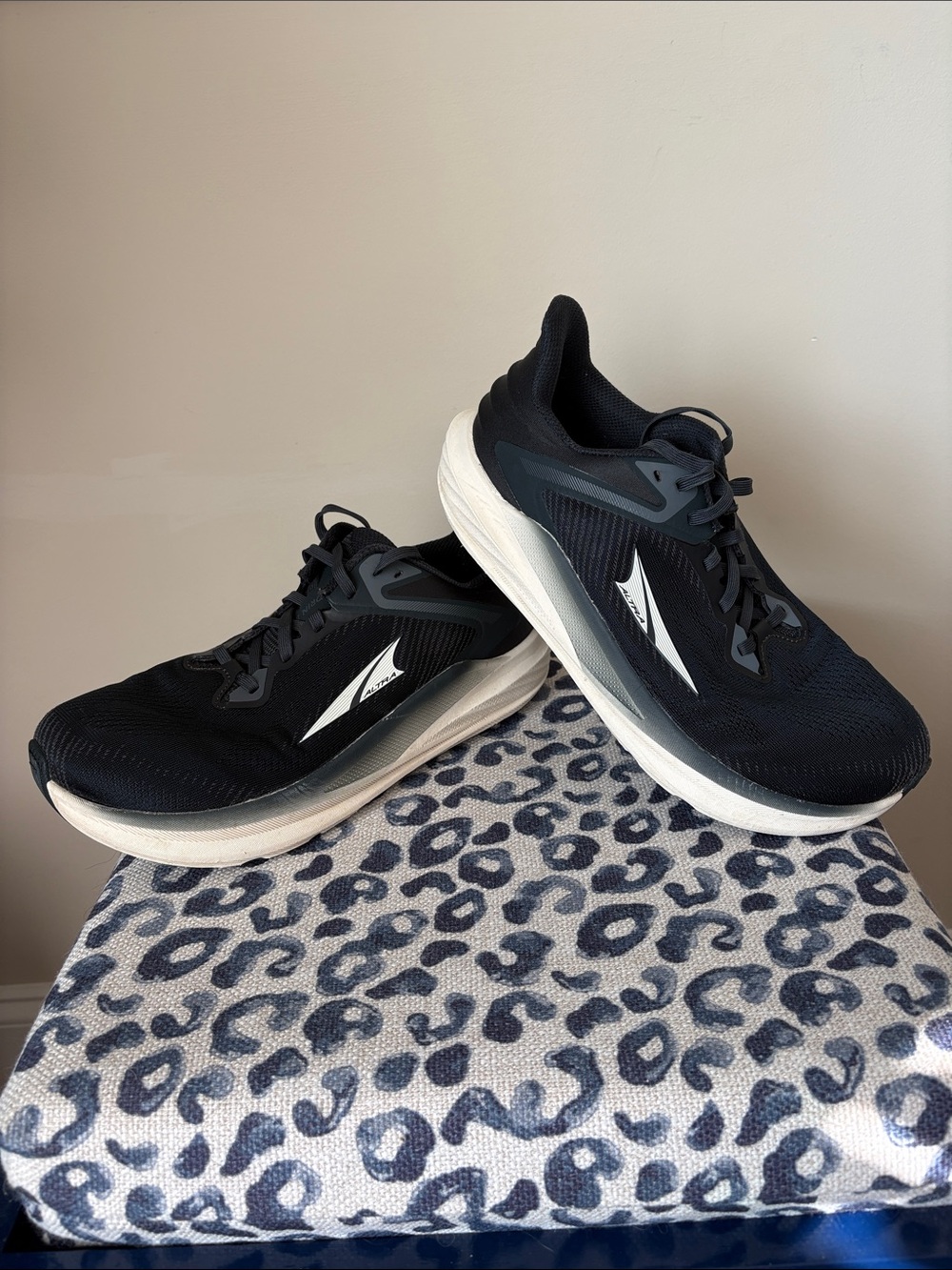 Altra Torin 8 - Women’s 9.5 Wide